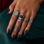 Sonnet Ring